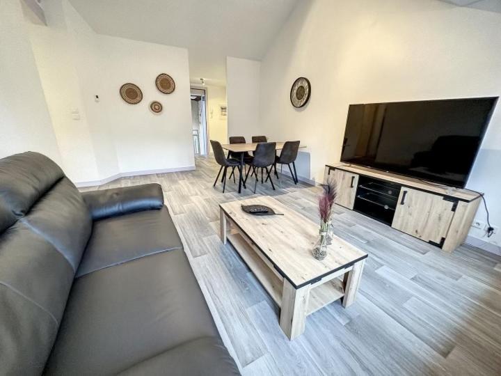 Residence Bury Tulle Luaran gambar