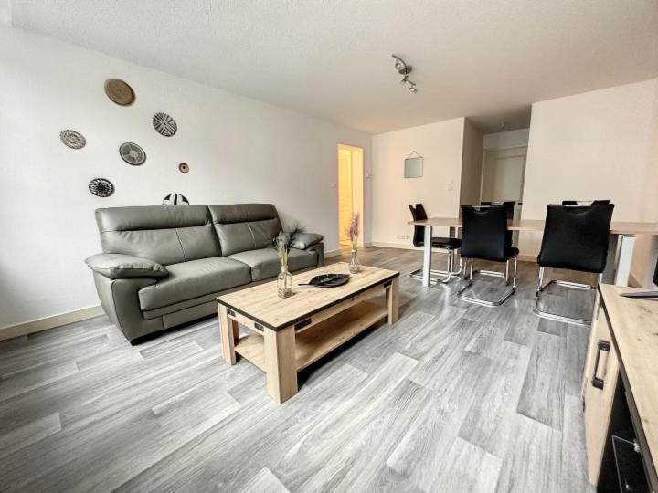 Residence Bury Tulle Luaran gambar